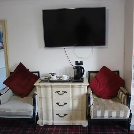The Lakes Manor - Private Parking - Central - Breathtaking Views Πανσιόν Bowness-on-Windermere
