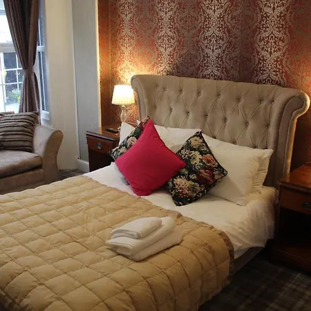 The Lakes Manor - Private Parking - Central - Breathtaking Views * Bowness-on-Windermere